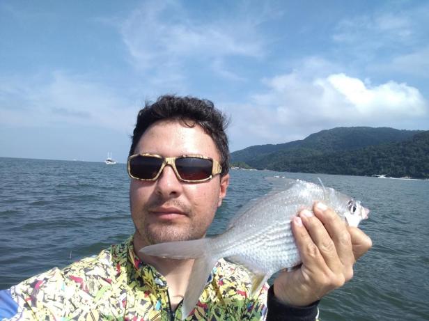 2019-04-13 10.34.36-2